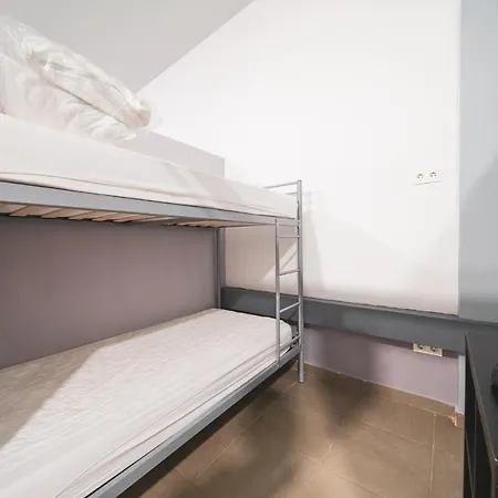 Barullo - Cubiculos - Literas - Vandrerhjem