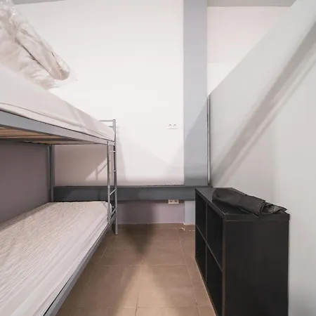 Barullo - Cubiculos - Literas - * Sarria