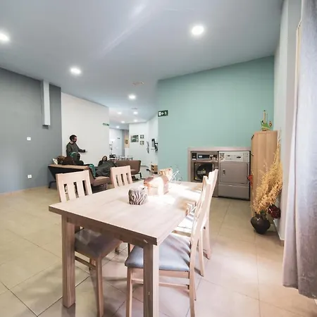 Barullo - Cubiculos - Literas -