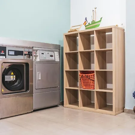 Vandrerhjem Barullo - Cubiculos - Literas - *