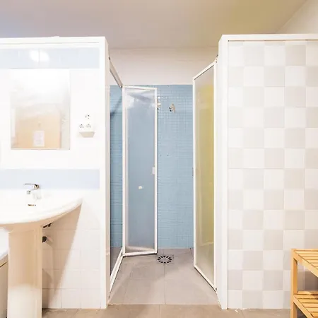 Vandrerhjem Barullo - Cubiculos - Literas - Sarria